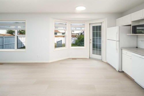 859 Harvest Hills Drive Ne, Calgary, AB - Indoor Photo Showing Kitchen
