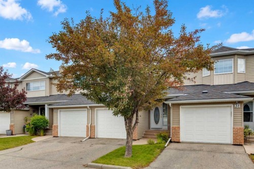 33 Chaparral Ridge Terrace Se, Calgary, AB - Outdoor With Facade