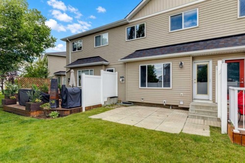 33 Chaparral Ridge Terrace Se, Calgary, AB - Outdoor With Exterior