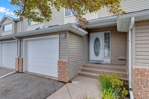 33 Chaparral Ridge Terrace Se, Calgary, AB - Outdoor With Exterior
