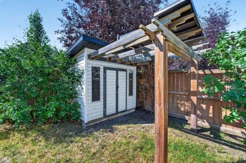 446 Harvest Hills Drive Ne, Calgary, AB - Outdoor