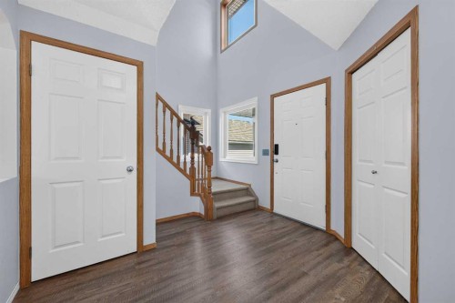 446 Harvest Hills Drive Ne, Calgary, AB - Indoor Photo Showing Other Room