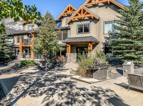3106-250 2Nd Avenue, Dead Man'S Flats, AB - Outdoor With Facade