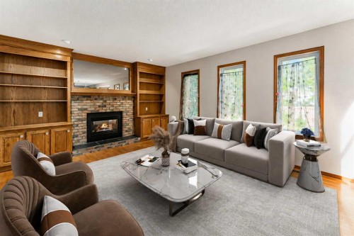 44 Hawkstone Drive Nw, Calgary, AB 