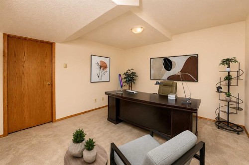 44 Hawkstone Drive Nw, Calgary, AB 