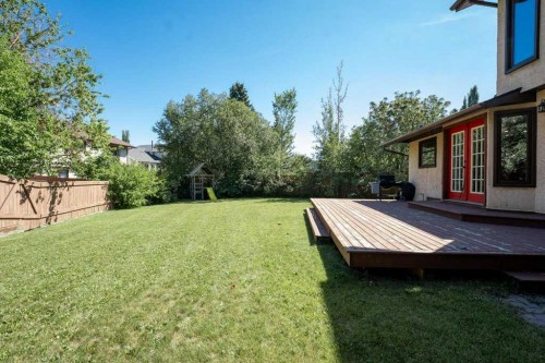 44 Hawkstone Drive Nw, Calgary, AB 