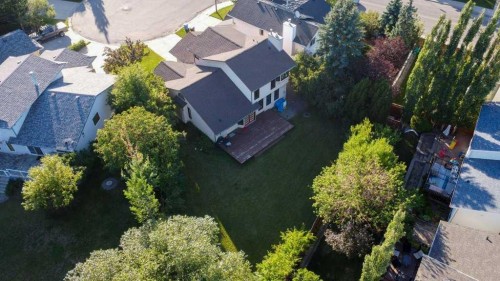 44 Hawkstone Drive Nw, Calgary, AB 