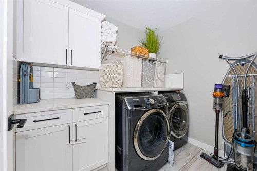 104 Sandpiper Landing, Chestermere, AB 