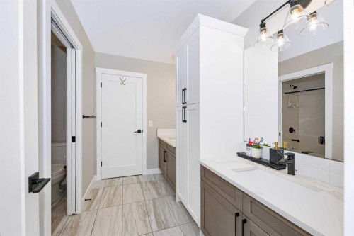 104 Sandpiper Landing, Chestermere, AB 