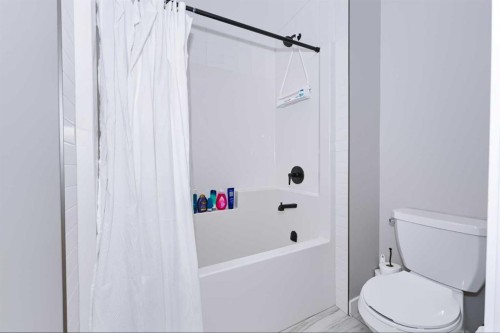 104 Sandpiper Landing, Chestermere, AB 