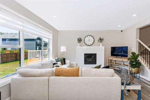 104 Sandpiper Landing, Chestermere, AB 