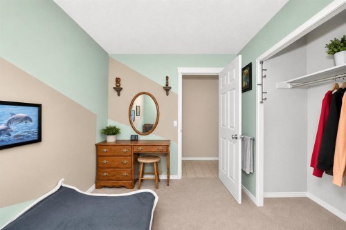 6024 Madigan Drive Ne, Calgary, AB - Indoor