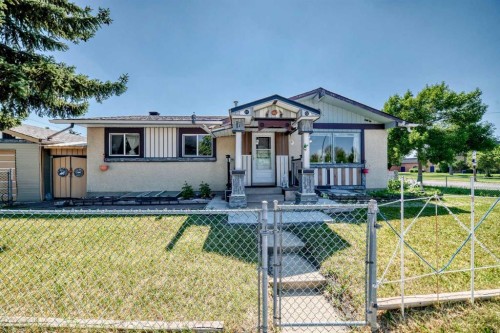6024 Madigan Drive Ne, Calgary, AB - Outdoor