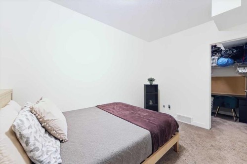 85 Legacy Common Se, Calgary, AB 