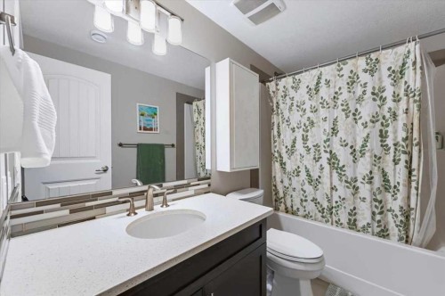 85 Legacy Common Se, Calgary, AB 