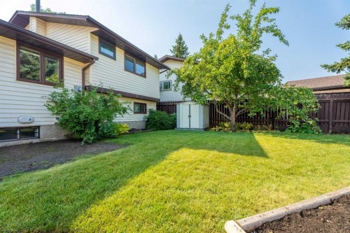 71 Templewood Road Ne, Calgary, AB - Outdoor