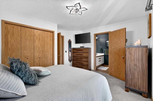 74 San Diego Manor Ne, Calgary, AB 