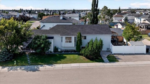 74 San Diego Manor Ne, Calgary, AB 