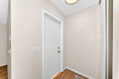 94 Arbour Wood Mews Nw, Calgary, AB - Indoor Photo Showing Other Room