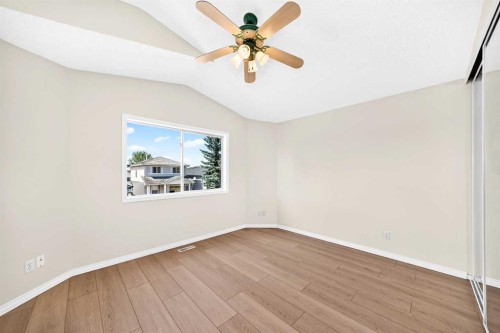 94 Arbour Wood Mews Nw, Calgary, AB - Indoor Photo Showing Other Room