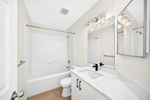 94 Arbour Wood Mews Nw, Calgary, AB - Indoor Photo Showing Bathroom
