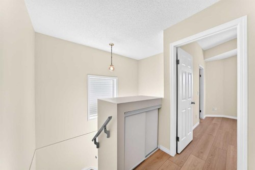 94 Arbour Wood Mews Nw, Calgary, AB - Indoor Photo Showing Other Room