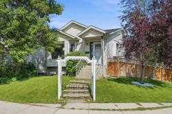 271 Erin Meadow Close SE Calgary, AB T2B 3E4