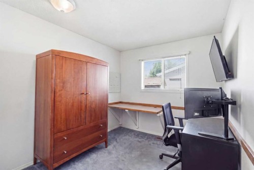 271 Erin Meadow Close Se, Calgary, AB - Indoor Photo Showing Office