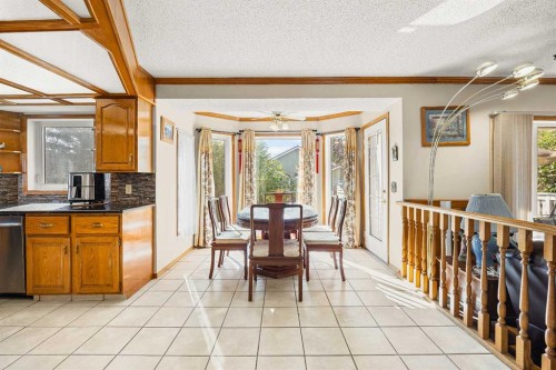 2203 Sirocco Drive Sw, Calgary, AB - Indoor