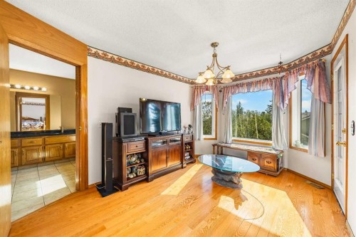 2203 Sirocco Drive Sw, Calgary, AB - Indoor