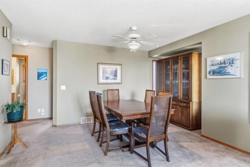 48 Headlands Close, Cochrane, AB - Indoor Photo Showing Dining Room