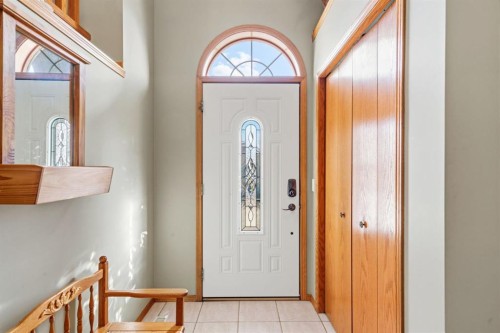 48 Headlands Close, Cochrane, AB - Indoor Photo Showing Other Room