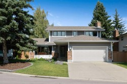 315 Woodpark Place SW Calgary, AB T2W 2X9