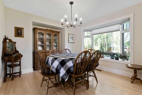 315 Woodpark Place Sw, Calgary, AB - Indoor Photo Showing Dining Room