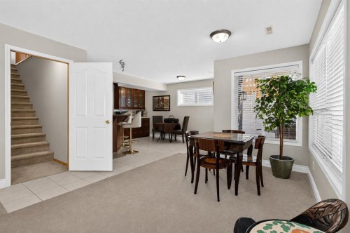 44 Strathlea Close Sw, Calgary, AB - Indoor Photo Showing Dining Room