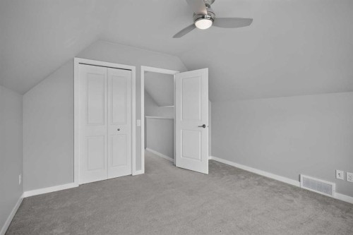 211 Skyview Point Road Ne, Calgary, AB - Indoor Photo Showing Other Room
