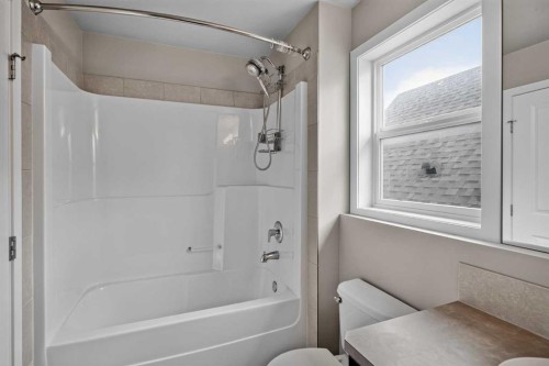 211 Skyview Point Road Ne, Calgary, AB - Indoor Photo Showing Bathroom