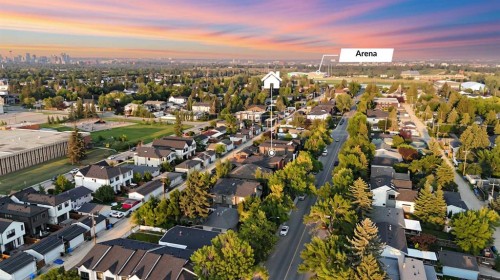 2328 54 Avenue Sw, Calgary, AB 