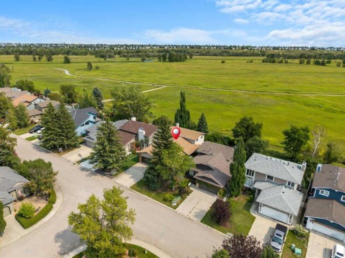 84 Deermoss Crescent Se, Calgary, AB - Outdoor With View