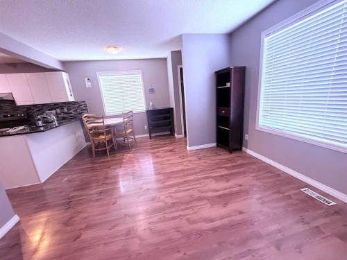 111 Martin Crossing Grove Ne, Calgary, AB 