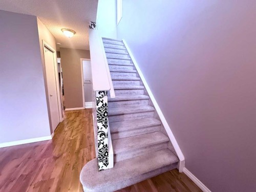 111 Martin Crossing Grove Ne, Calgary, AB 