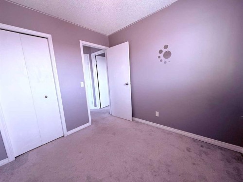 111 Martin Crossing Grove Ne, Calgary, AB 