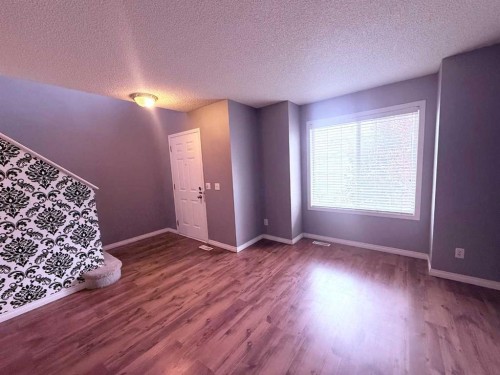111 Martin Crossing Grove Ne, Calgary, AB 
