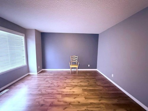 111 Martin Crossing Grove Ne, Calgary, AB 