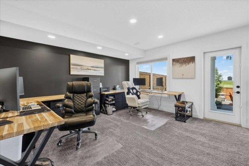 61 Hanson Lane Ne, Langdon, AB - Indoor Photo Showing Office