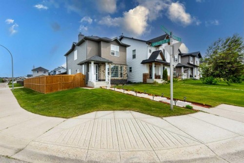 2 Saddlefield Crescent Ne, Calgary, AB - Outdoor With Facade