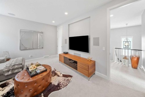 656 Quarry Way Se, Calgary, AB - Indoor Photo Showing Bathroom