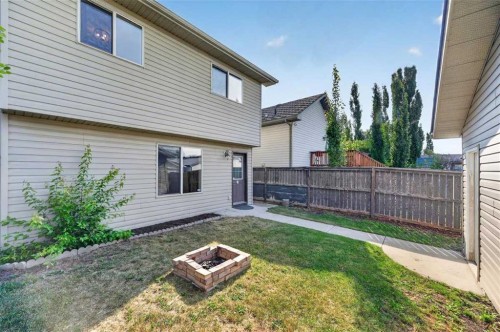 307 Covehaven View Ne, Calgary, AB - Outdoor With Exterior