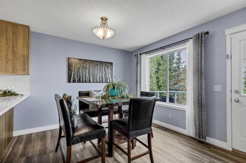 32 Valley Crest Gardens Nw, Calgary, AB 