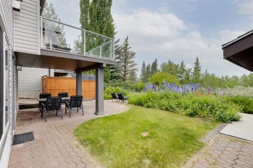 32 Valley Crest Gardens Nw, Calgary, AB 